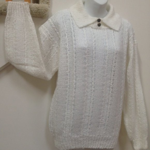 J.L.T. Sport Collection Sweater, Size M, 100% Acrylic - Picture 5 of 6